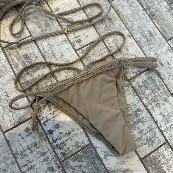 Plumeria Braided Bikini - top and bottom, size L - Picture 4 of 7